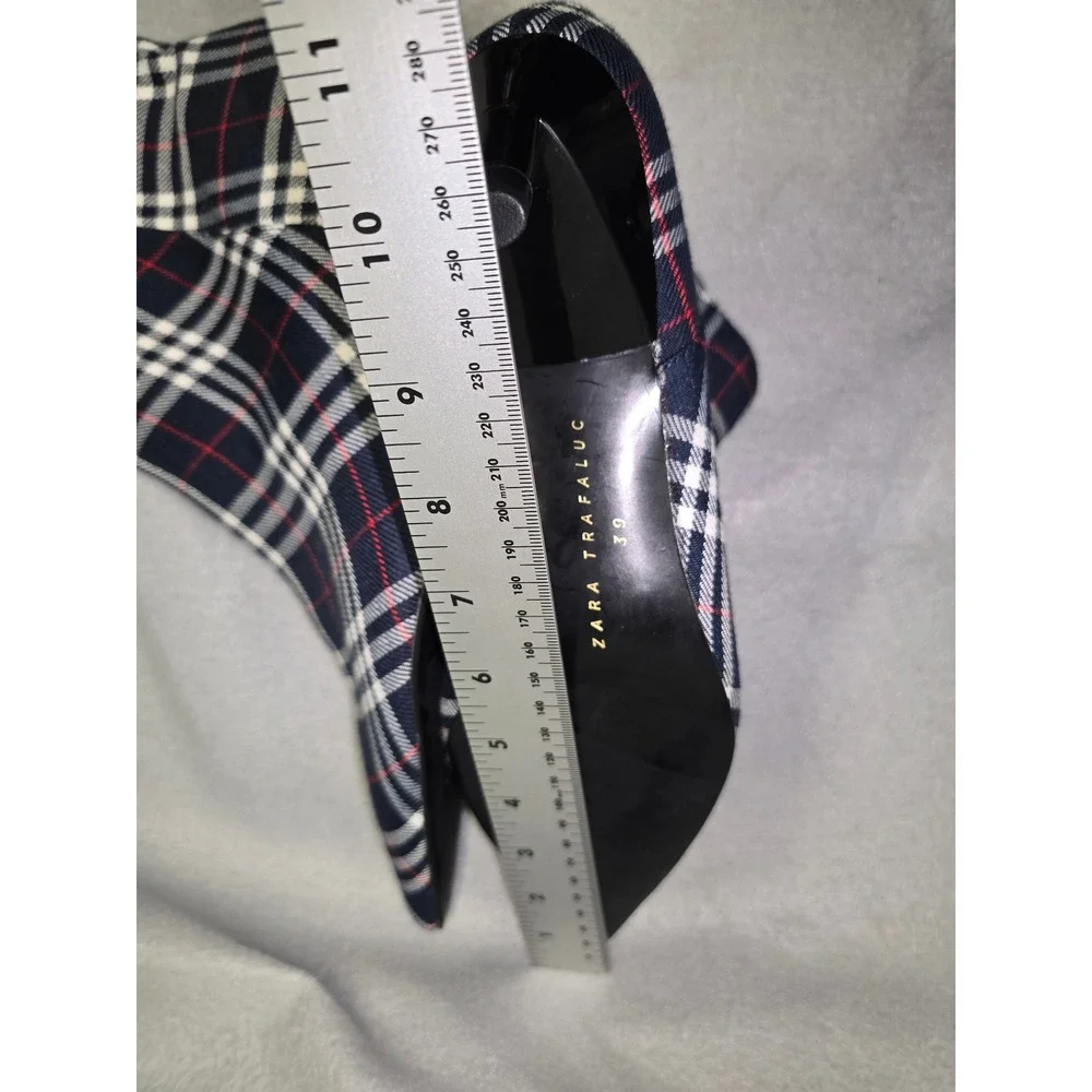 Zara Women Plaid Pointed Toe Kitten Heel Ankle Boots Size 8.5 - Picture 10 of 11